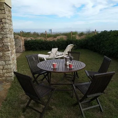 Sea Front In Platja With Terrace And Parking *