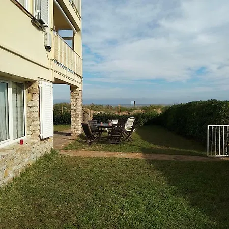 Apartamento Sea Front In Platja With Terrace And Parking