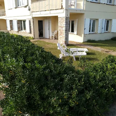 Sea Front In Platja With Terrace And Parking *